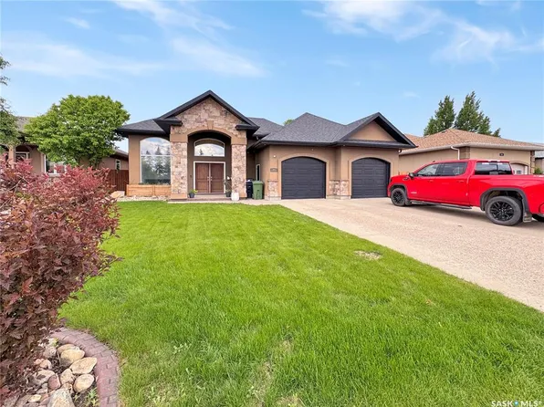 71 4th AVENUE, Battleford, SK S0M 0E0