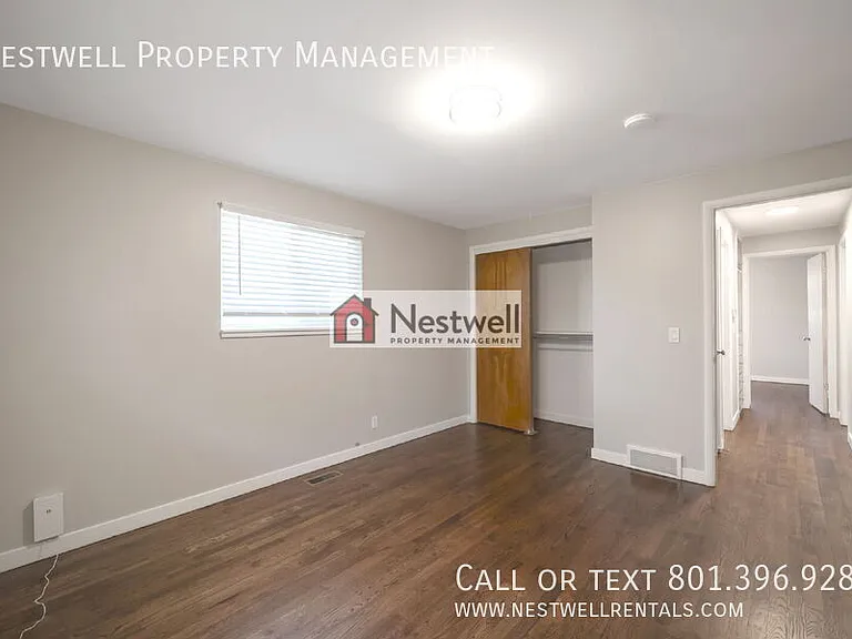 2543 E 3300 S — Photo 13