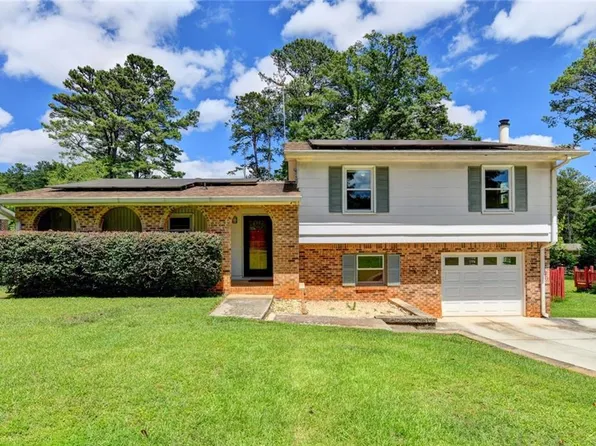 1577 Harbour Oaks Rd, Tucker, GA 30084