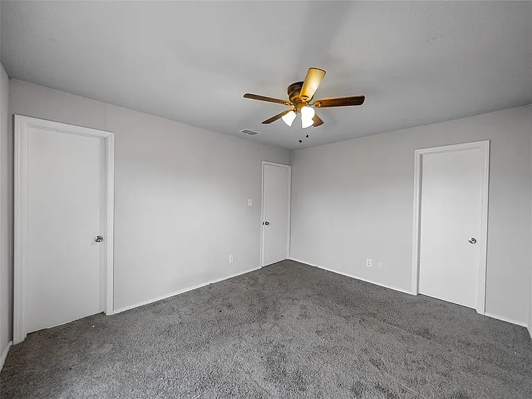 28 Brewster Ct — Photo 16