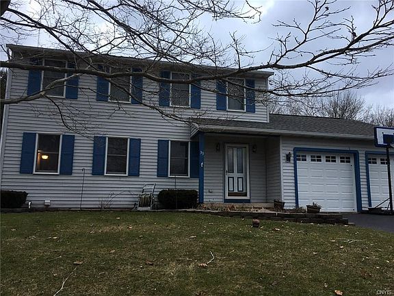 2nd image of 33 Athena Dr