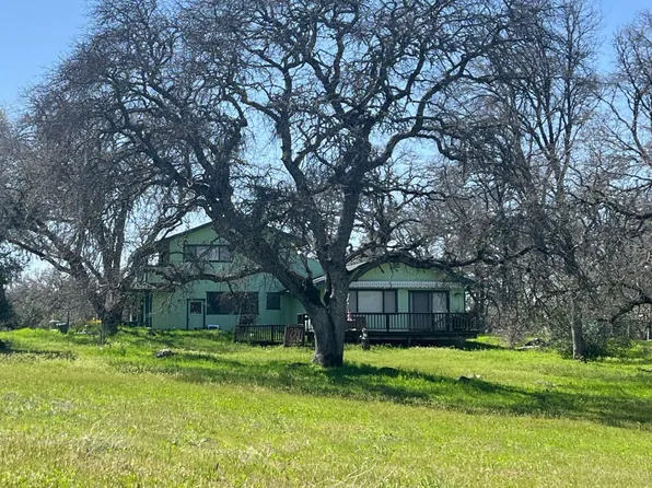 10800 Willowbrook Ln, Penn Valley, CA 95946