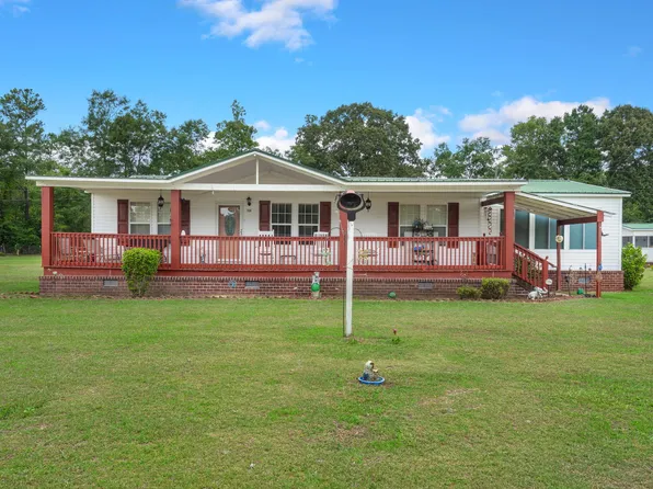 183 Crest Ln, Saint Stephen, SC 29479