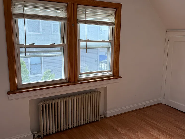 179 Trimble Ave #2 — Photo 5