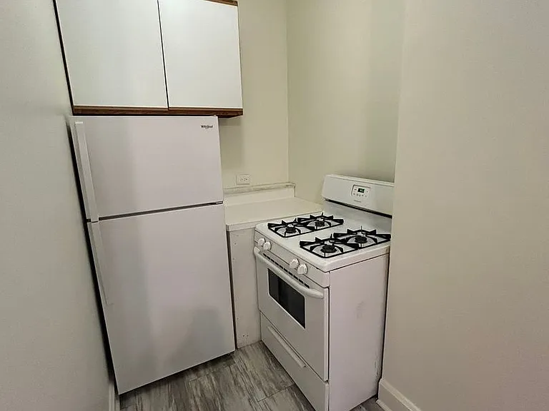 1958 W Waveland Ave #1 — Photo 15