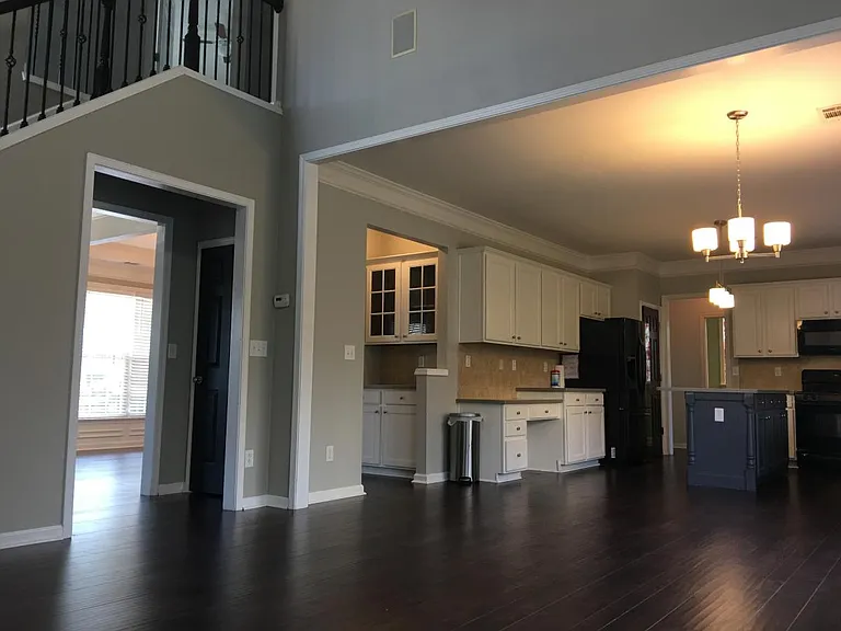 580 Marylebone Dr — Photo 6