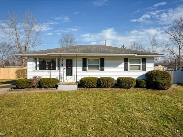 355 Sylvia Dr, Chardon, OH 44024