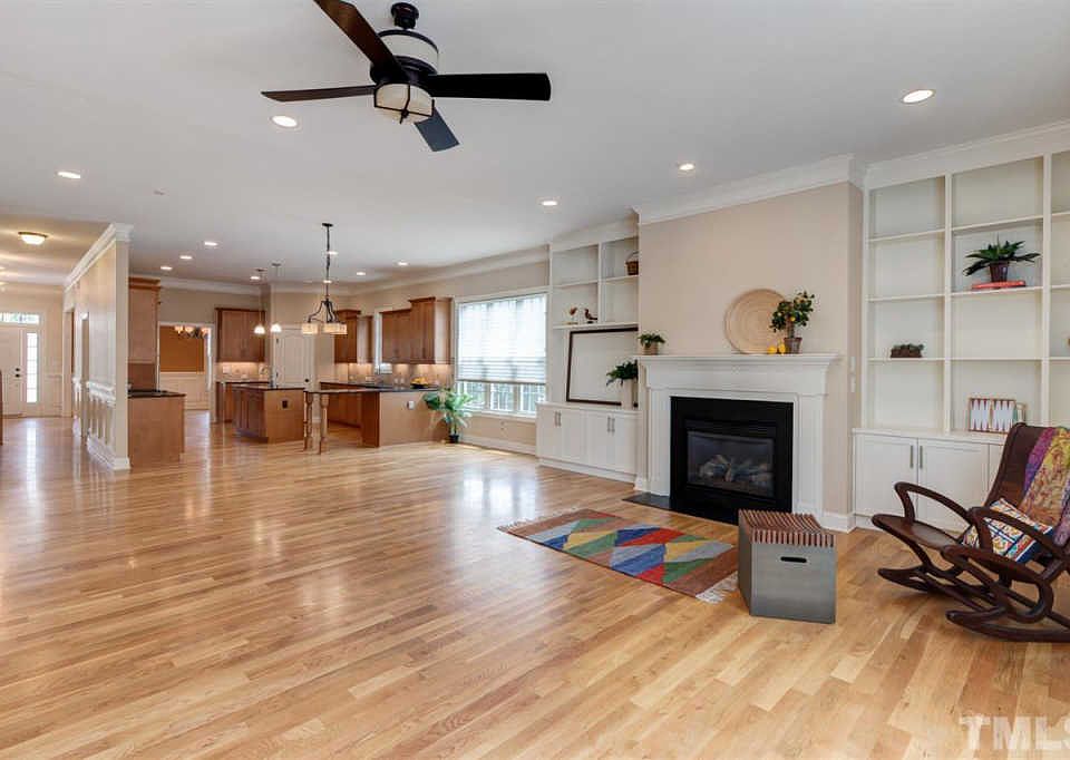 1st image of 314 Kinsale Dr