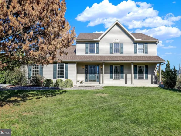 8 Power Dr, Bernville, PA 19506