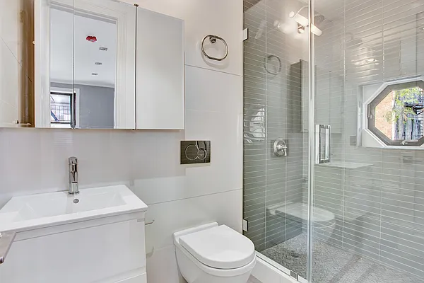 Rented by Centennial Properties NY | media 18