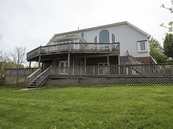 4th image of 1103 Eheart St