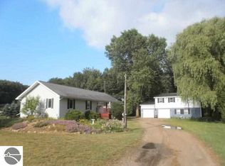 10300 N Warner Rd, Elwell, MI 48832