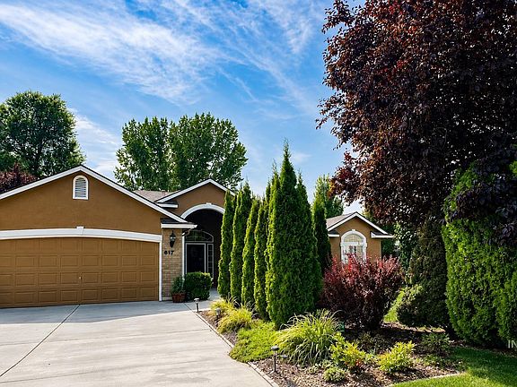 5th image of 617 Cornwall Way