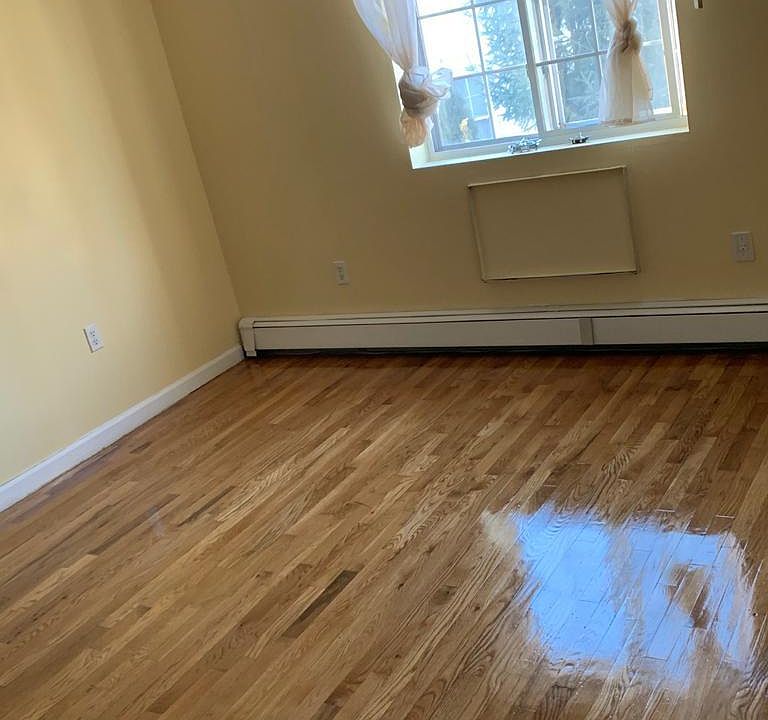 1st image of 2923 Dewitt Pl #1
