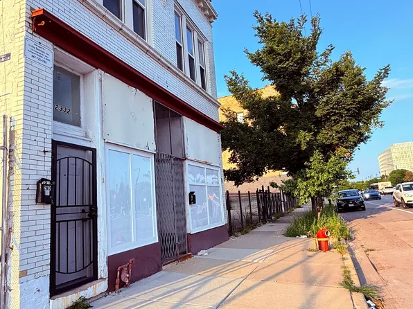 2332 W Roosevelt Rd #2F, Chicago, IL 60608