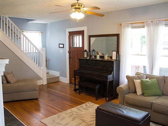 5th image of 1140 Taylor Ave