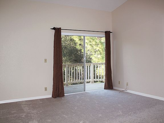 2nd image of 697 Sutton Crest Trl Unit 309