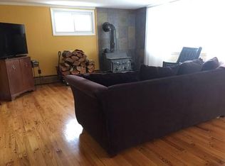 46 Spruce St, Kerhonkson, NY 12446