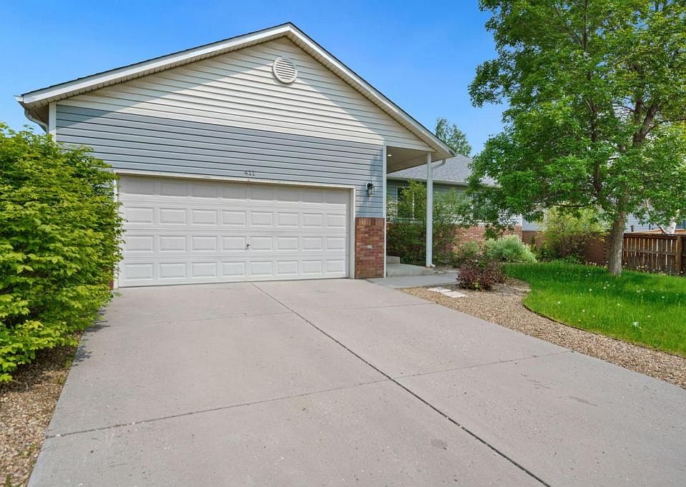 1st image of 411 Rollingwood Dr