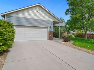 411 Rollingwood Dr, Windsor, CO 80550