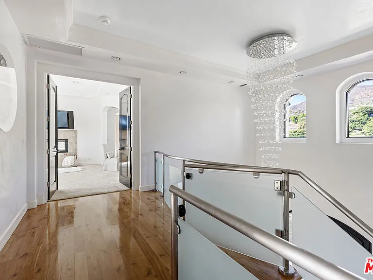 30532 Morning View Dr — Photo 10