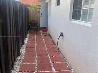 14620 SW 182nd Ter, Miami, FL 33177