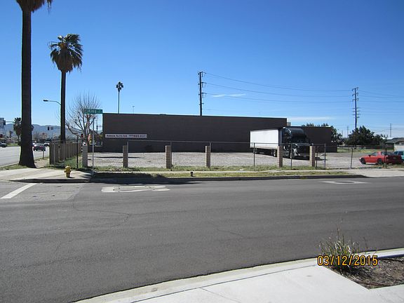3rd image of 110 Watterman
