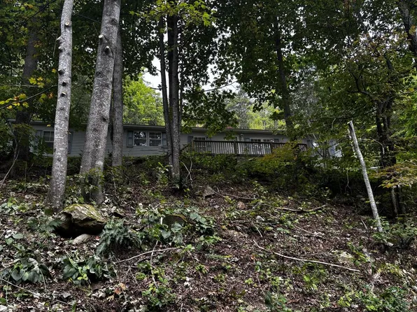 4779 Junaluska Rd, Andrews, NC 28901