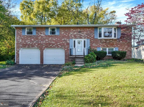 2361 Cottonwood Rd, York, PA 17408