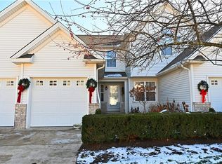 725 Cranberry Ct, Avon Lake, OH 44012