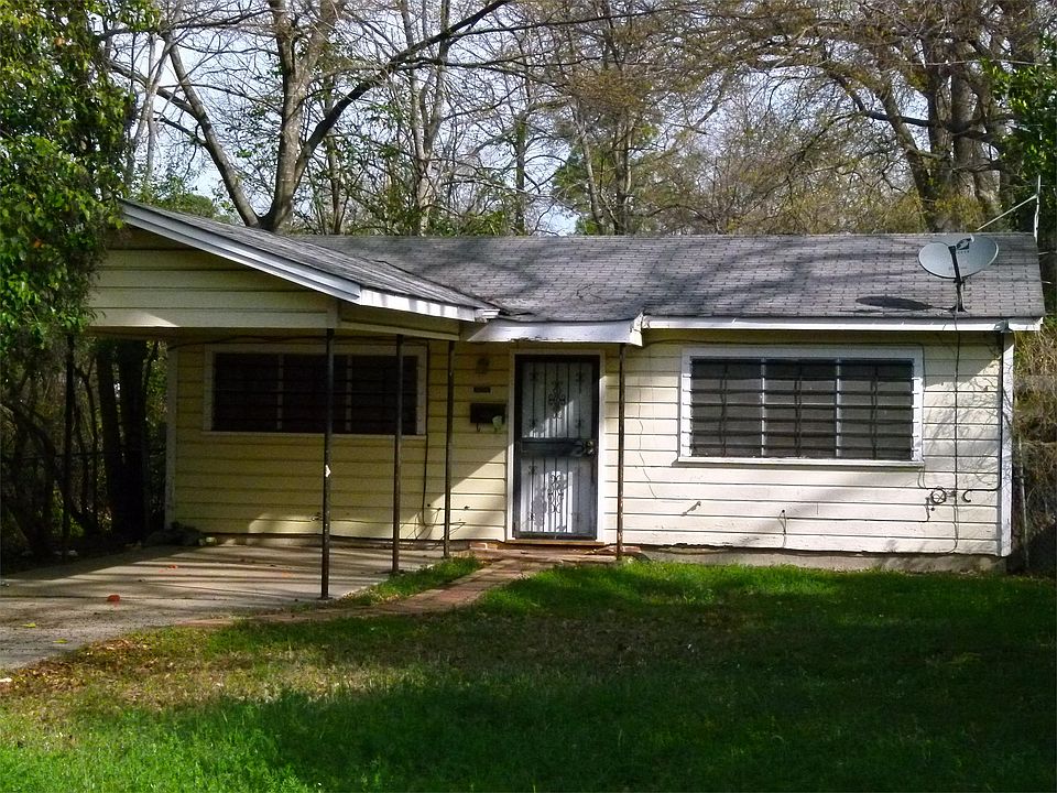 1st image of 2650 Bibb St