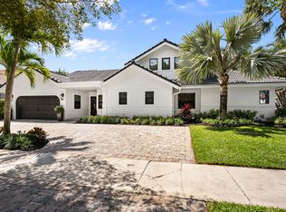 915 Parkside Cir N, Boca Raton, FL 33486