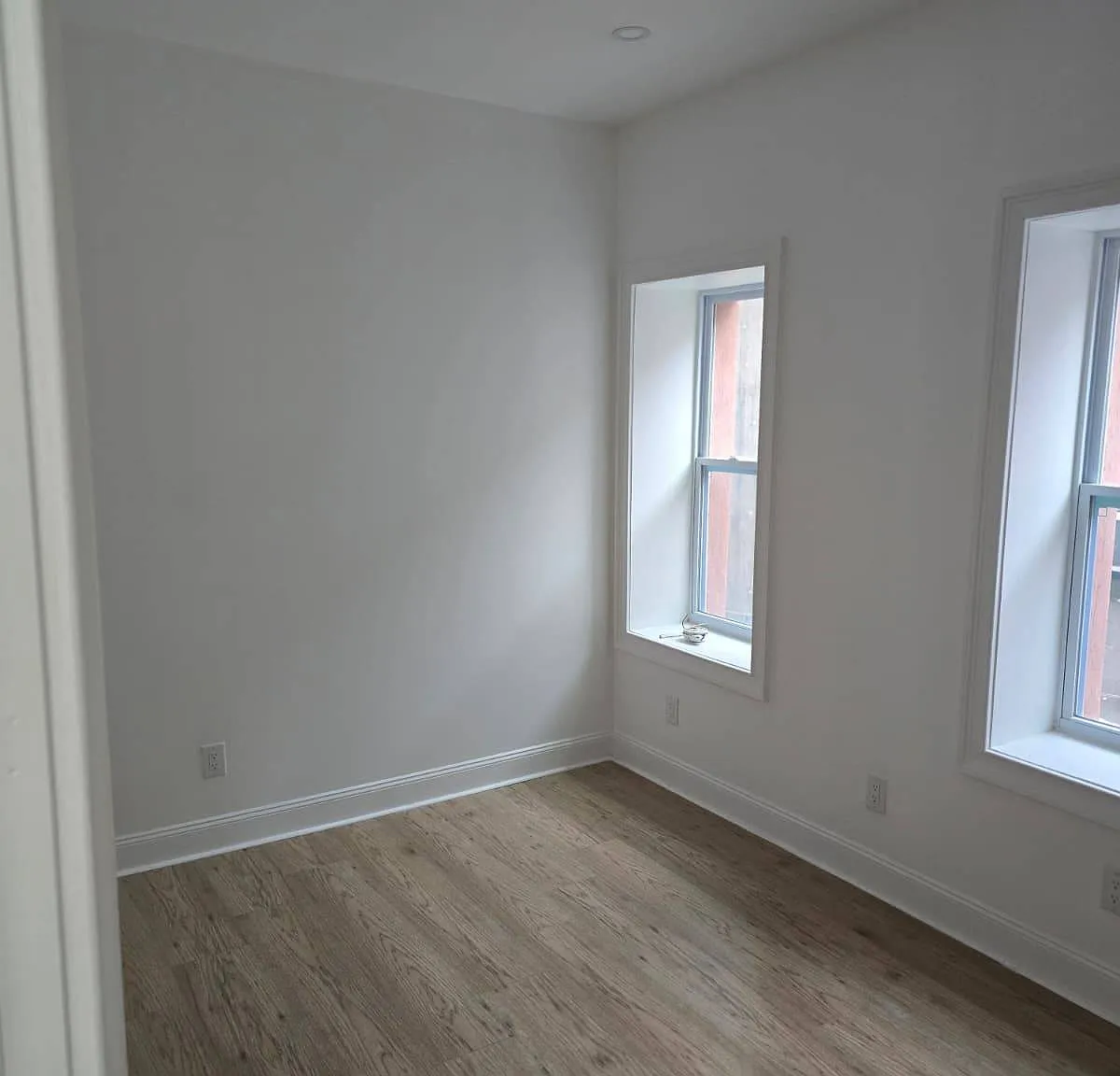 3 bed, 2.0 bath, $3,800 — Photo 3