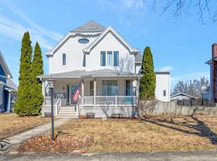 205 W Crawford St, Peotone, IL