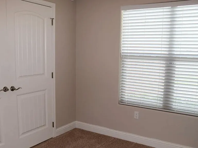 1835 Dillon Wood Dr — Photo 18