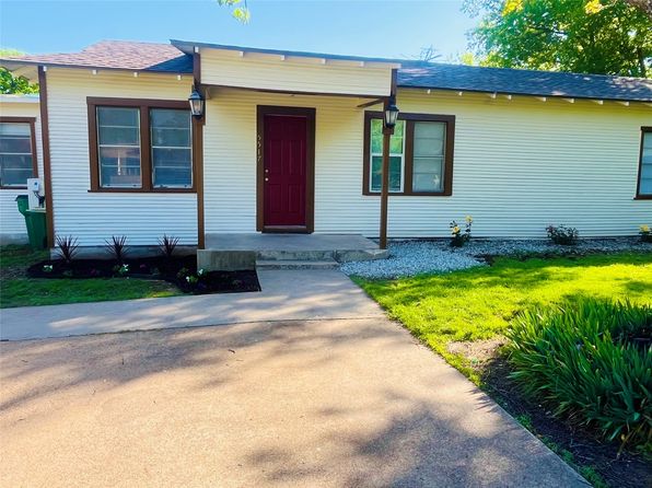 5517 Flagstone Dr, Fort Worth, TX 76114