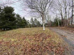 58 12th St, Trenton, NS B0K1X0