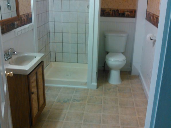 121 Pleasant St #3
