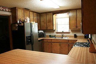 5th image of 2590 Winnwood Cir