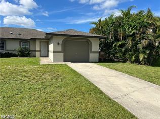 2034 NE 6th St, Cape Coral, FL 33909
