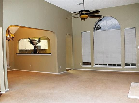 2nd image of 4601 Mustang Dr