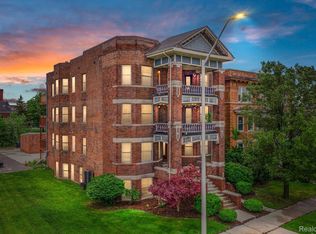 242 E Palmer St APT 3, Detroit, MI 48202