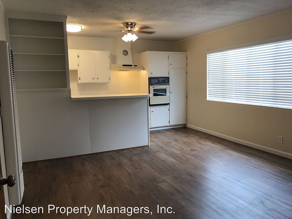 1st image of 2311 I St APT 10