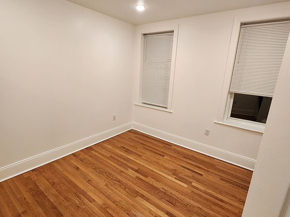 4th image of 104 Glenwood Ave #504