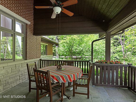 3rd image of 3109 White Oak Ln