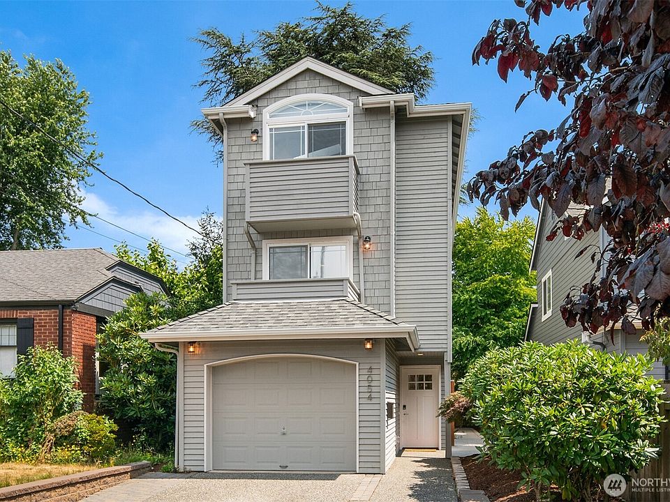 1st image of 4054 54th Avenue SW