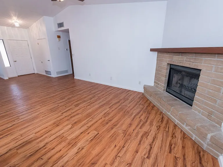 4873 Loma Loop — Photo 12