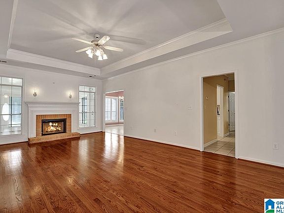 4th image of 117 Greenfield Ln