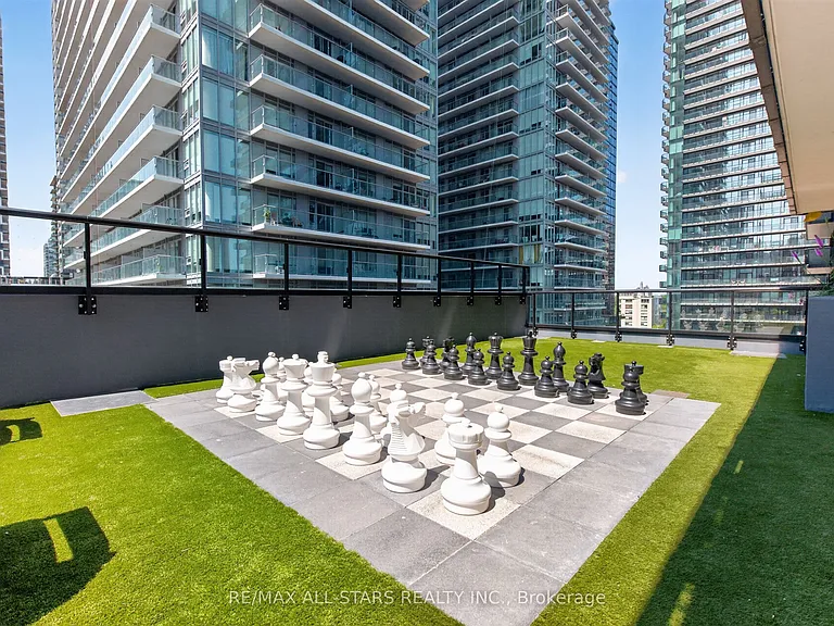 127 Broadway Ave #1106 — Photo 25
