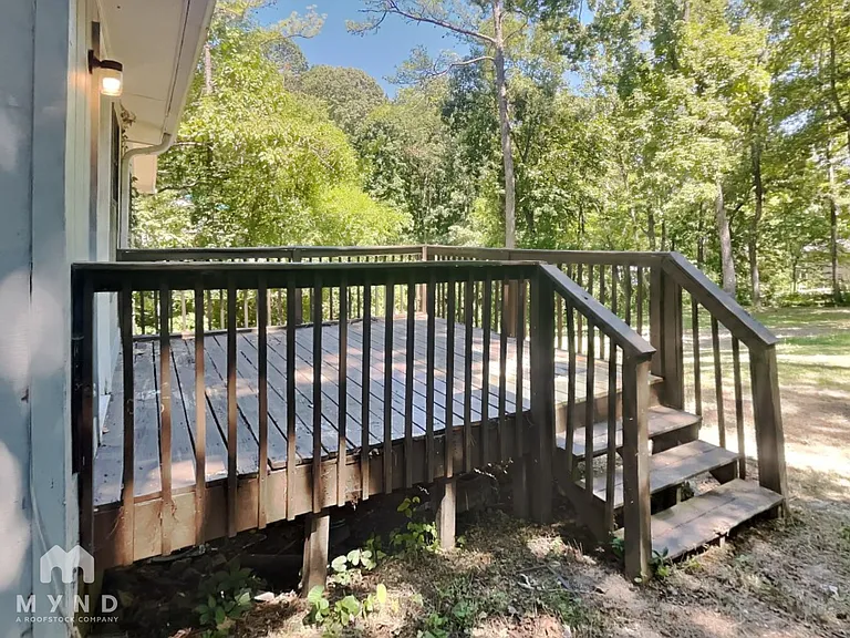 5845 Cheryl Dr — Photo 18